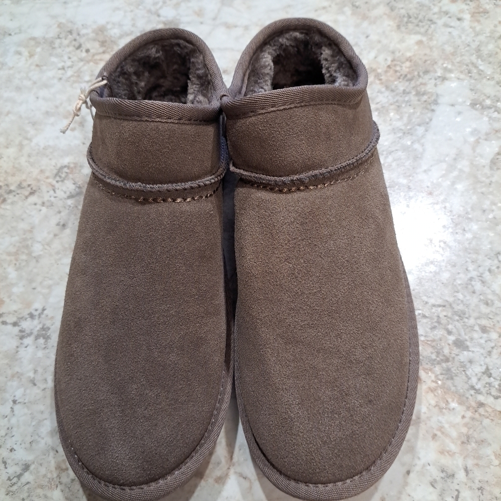 NWOB CUSHIONAIRE Women's Brown Genuine Suede Slip-On Clogs Sz 11 M